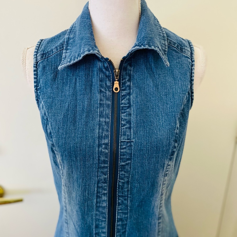 Sleeveless Denim Zip-Front Dress - Blue - Picture 2 of 8